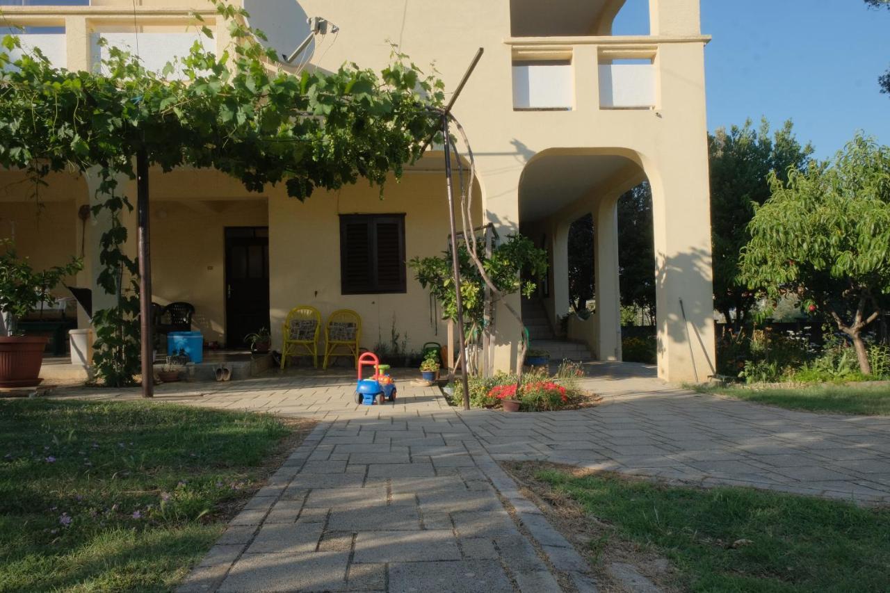 Apartmani Bosiljka Nin Exterior foto