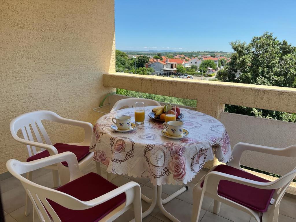 Apartmani Bosiljka Nin Exterior foto
